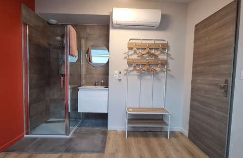 Vif House | Villa Avec SPA - LA Paranthese DU Serf