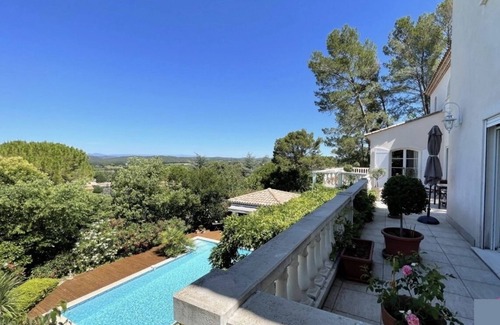 Villevieille Villa | Villa Avec vue Exceptionnelle à 180°, Entre Nîmes et Montpellier