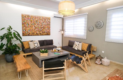 Marcory Hotel | Villa Ayaba