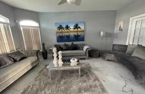 Cape Coral Villa | Villa Azul, piscina, BBQ, pesca, juegos