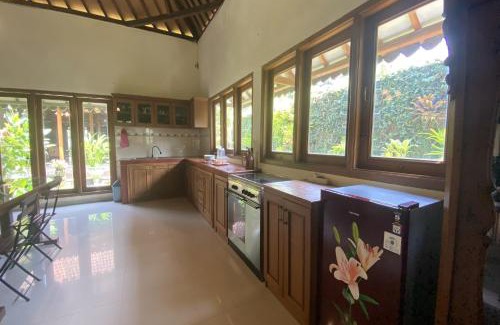 Mlati Villa | Villa Baliantoro Yogyakarta