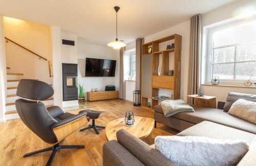 Lohme House | Villa BalticBliss auf Rügen - direkt am Golplatz mit Sauna und Jacuzzi