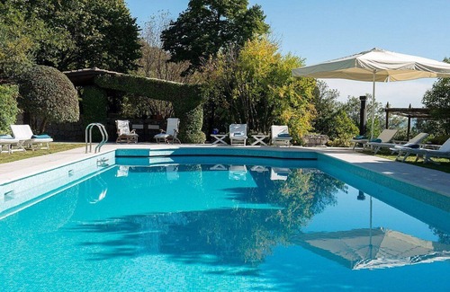 Asolo Villa | Villa Barocca: A splendid seventeenth-century three-story historical villa, with Free WI-FI.