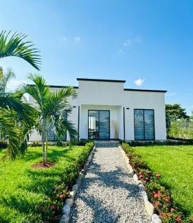 Acacias House | Villa Bella Verde