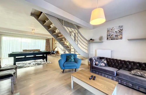 Liffre Villa | VILLA BELLA VISTA - Proche Rennes - Billard - Baby-foot