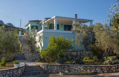 Tsoukaladhes Villa | Villa Belvedere Verde