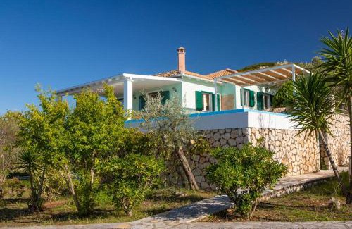 Tsoukaladhes Villa | Villa Belvedere Verde