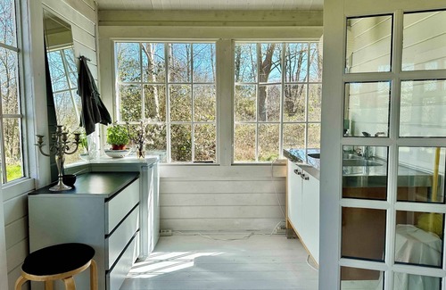 Askeby House | Villa Betula: Nature gem at Hårbølle Harbor