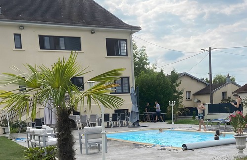Gevigney Villa | Villa 'Bienvenue A La Saone' with Private Pool, Shared Terrace and Wi-Fi