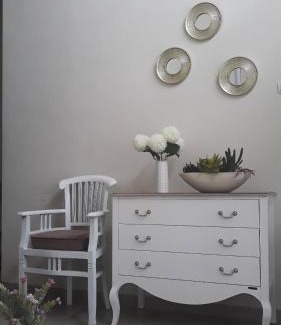 Dinoyo Villa | Villa Blossom Kayana Regency E7