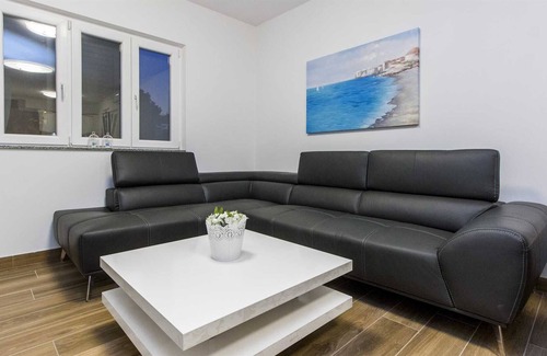 Tribunj Villa | Villa BLU - holiday house with heated salt water pool, 200m to the sea, free WIFI, parking