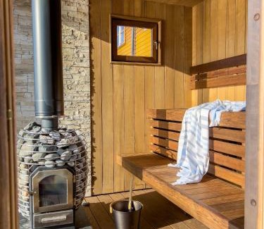 Bostad House | Villa Borgvåg - A unique Seafront Villa in the heart of Lofoten