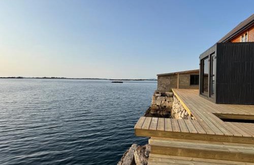 Bostad House | Villa Borgvåg - A unique Seafront Villa in the heart of Lofoten