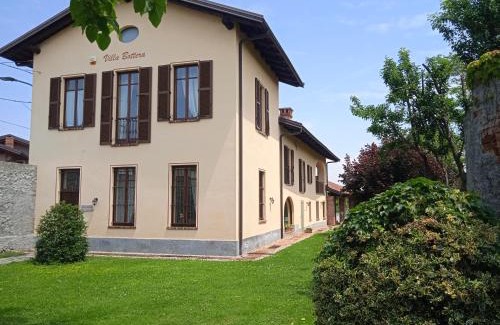 Riforano House | VILLA BOTTERA with Jacuzzi in the garden Cuneo Langhe Piemonte