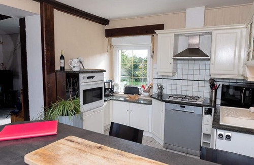Bourguenolles Villa | Villa Bourguenolles: Ideal Accommodation for Families and Friends in Normandy