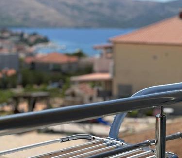 Seget Vranjica Apartment | Villa Buenavista Trogir-Seget Vranjica