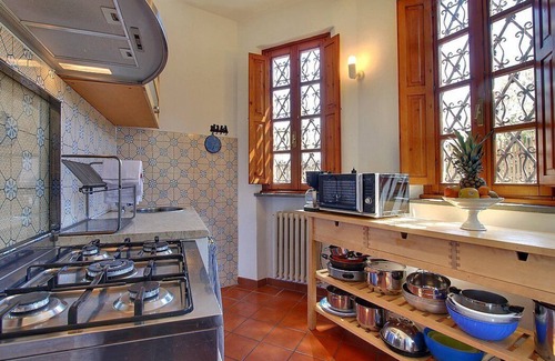 Ponte Agli Stolli Villa | Villa Buonagrazia: A charming three-story villa in the characteristic style of the Tuscan countryside.