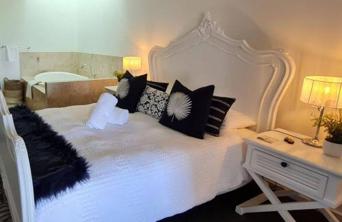 Mandurah Apartment | Villa by the Sea