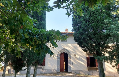 Montebonello Villa | Villa Cà di Monte, romantic period house suspended in time