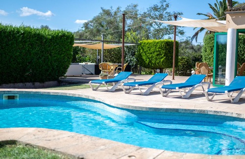 Felanitx Villa | Villa 'Can Rito' with Mountain View, Wi-Fi and Air Conditioning