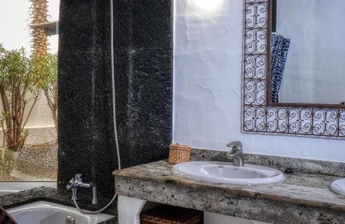 Costa Teguise Villa | Villa Caniern 250m2 on the golf course 6 persons