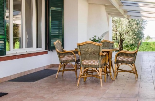 Cavalcaselle House | Villa Carini with 3000 sqm garden & heated pool