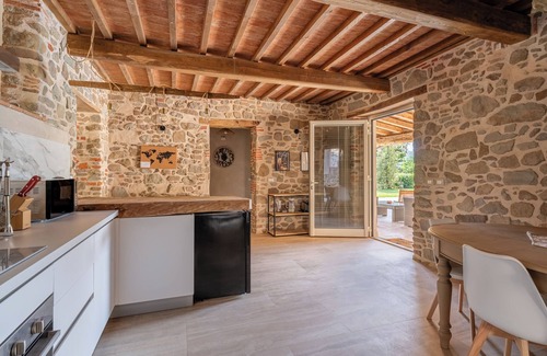 Pescia Villa | Villa 'Carlotta' with Mountain View, Private Pool and Wi-Fi