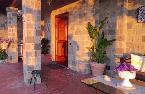 Priora Villa | Villa Carolina Sorrento Private Heated Pool and Sea View
