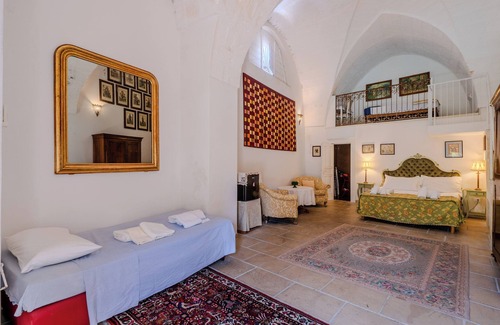 Vitigliano Villa | Villa 'Casa Del Tabacco' with Private Pool, Wi-Fi and Air Conditioning