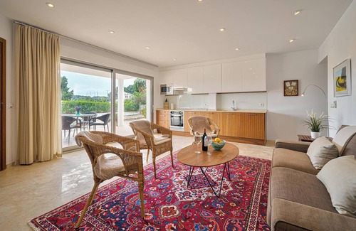 Moravit Villa | Villa "Casa Delfin" with Pool, Garden & Wi-Fi