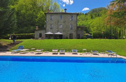 Camporgiano Villa | Villa Casa di Pietra en el norte de Lucca, Toscana