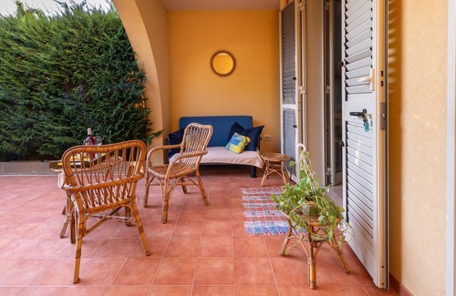 Torre Saracena Villa | Villa 'Casa Saracena' with Private Terrace, Private Garden and Air Conditioning