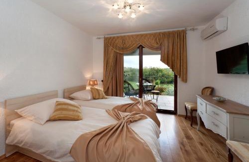 Valkarin House | Villa Castello Rausch