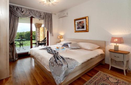 Valkarin House | Villa Castello Rausch