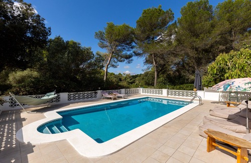 Minorca Villa | Villa Caterina, a beautiful authentic villa in wooded surroundings.