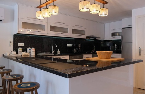 Bodrum City Center Villa | Villa Cem, Private Pool, sleeps 6, Bodrum Turkey
