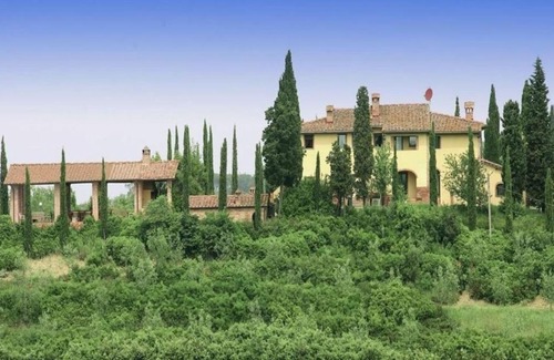 Montaione Villa | Villa Cerretello 22 by Halldis