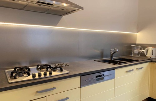 Champagne-en-Valromey House | Villa"Champagne" jacuzzi/AC/serenity/1h15 from Geneva