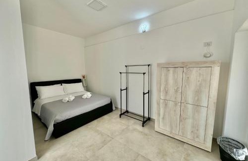 San Pietro in Bevagna Villa | Villa Chidro Riva