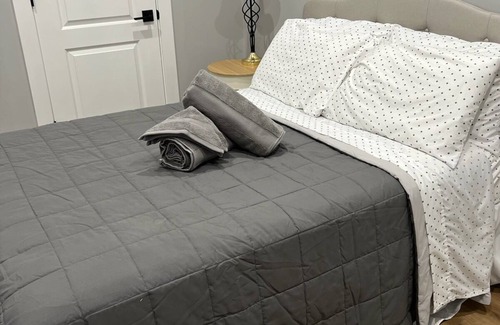 Greater Grand Crossing House | Villa Christina