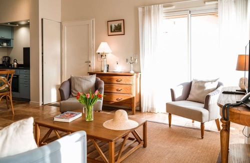 Castelnau-de-Montmiral Villa | Villa Corduriès - air-conditioning & Spa in the castle grounds - II