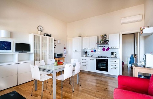 Donnalucata Apartment | Villa Colombo - Beachfront villa near Scicli