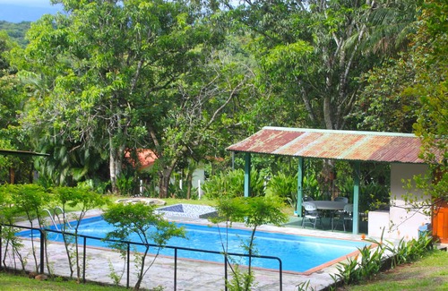 Garabito Villa | Villa con Piscina y Petfriendly 100% Privada, Cerca de las Playas!
