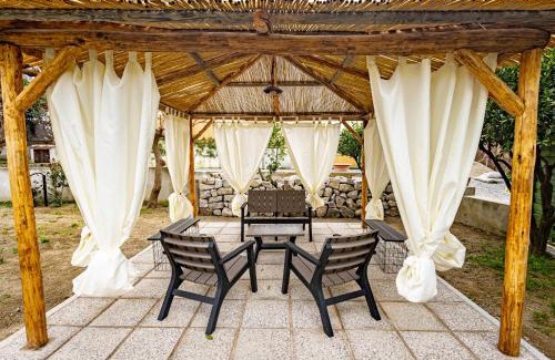 Forio Villa | Villa Conchiglia blu con piscina