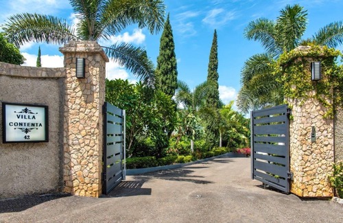 Montego Bay House | Villa Contenta 8-Butler Service, Pool, Luxury Mansion