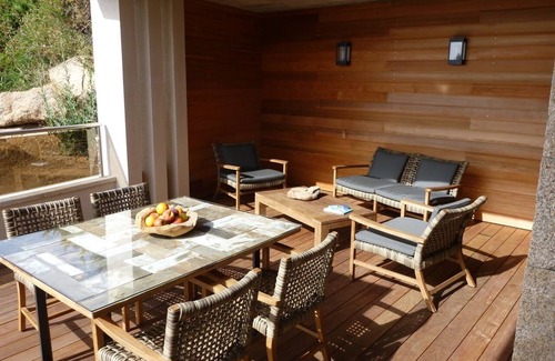 Tizzano House | Villa Côté Port in the heart of the fishing village with sea view. Air conditioning, WIFI