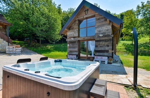 Mozenec Villa | VILLA Country house Pijevci,pool and whirlpool