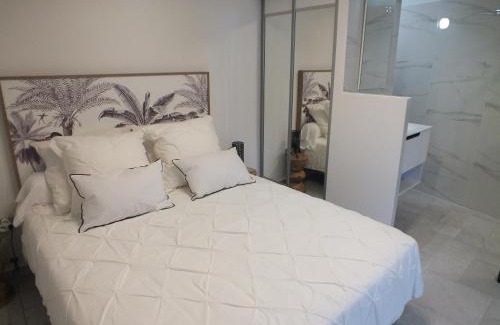 Anse-Bertrand Bed & Breakfast | Villa Créoléna
