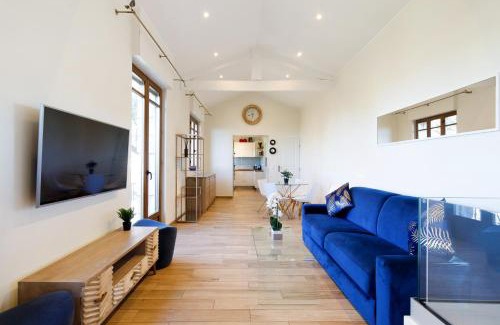 Eze Apartment | Villa d exception avec terrasse, jacuzzi, vue mer, parking, en plein cœur du village de Eze