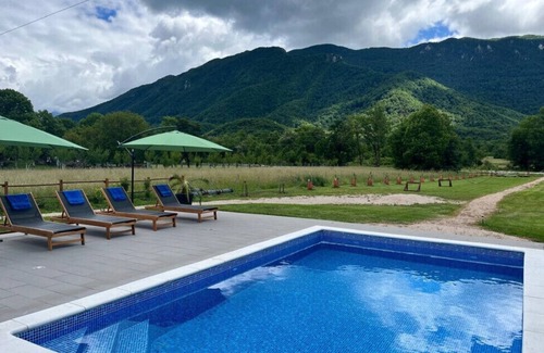 Brusane Villa | Villa D-Ika by Villas Guide